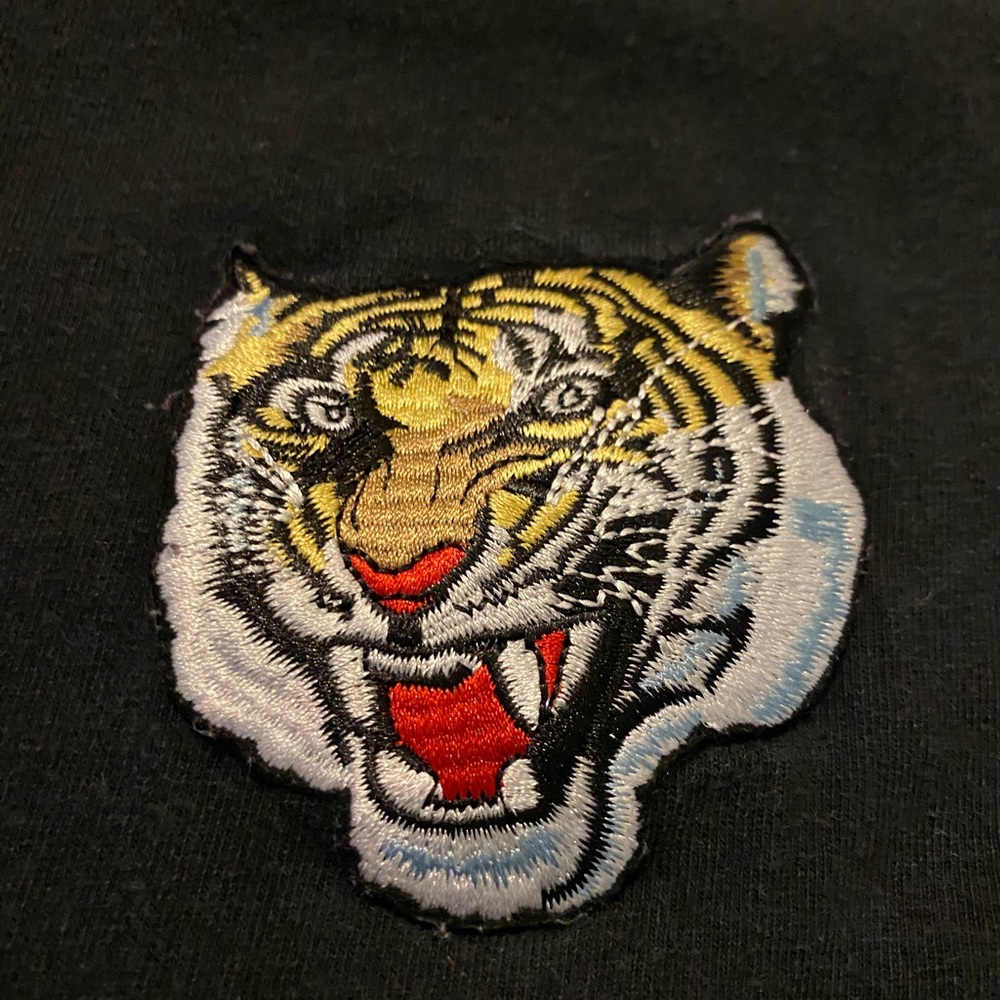 tiger tee - Picture 2 of 3